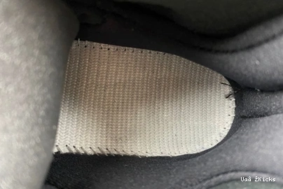 658 Retro Jordan Classic Winterized 8 FD1334-001 Gunsmoke 0928